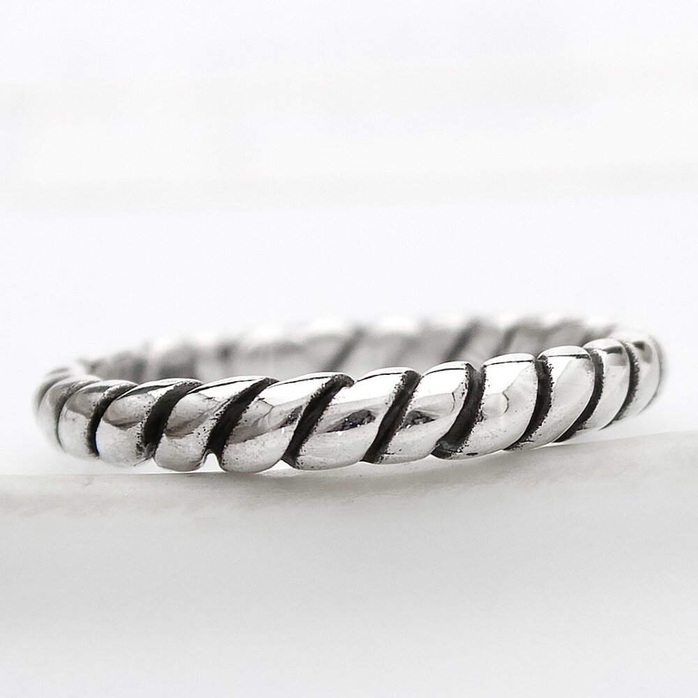 Twisted Silver Band Ring, Stackable Polished Ring… - image 1